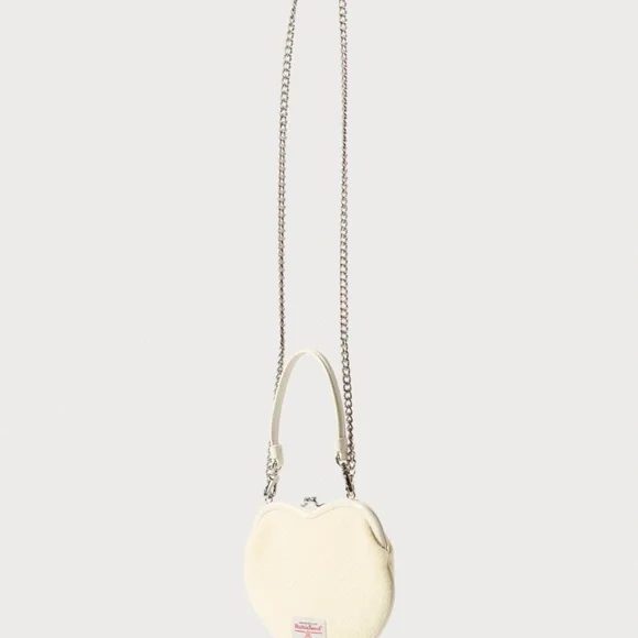 NWT Vivienne Westwood Belle Heart Frame Bag in white wool - Picture 6 of 9